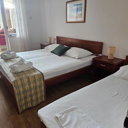 Bellavista Bed And Breakfast Pag Town Buitenkant foto