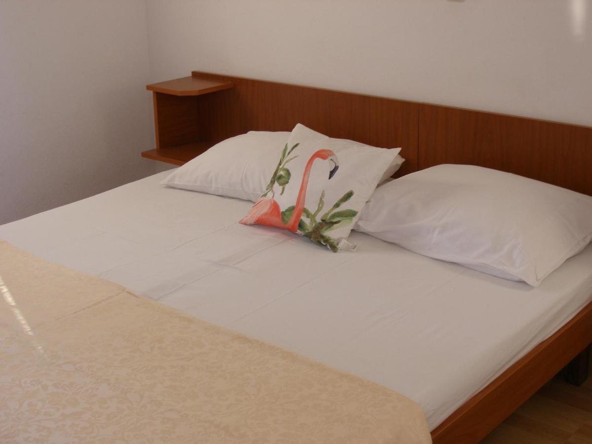 Bellavista Bed And Breakfast Pag Town Buitenkant foto