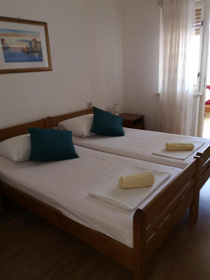 Bellavista Bed And Breakfast Pag Town Buitenkant foto