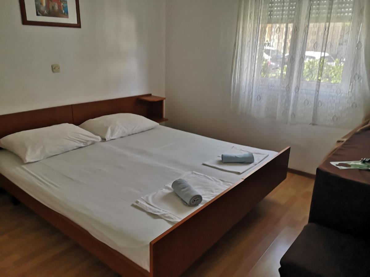Bellavista Bed And Breakfast Pag Town Buitenkant foto