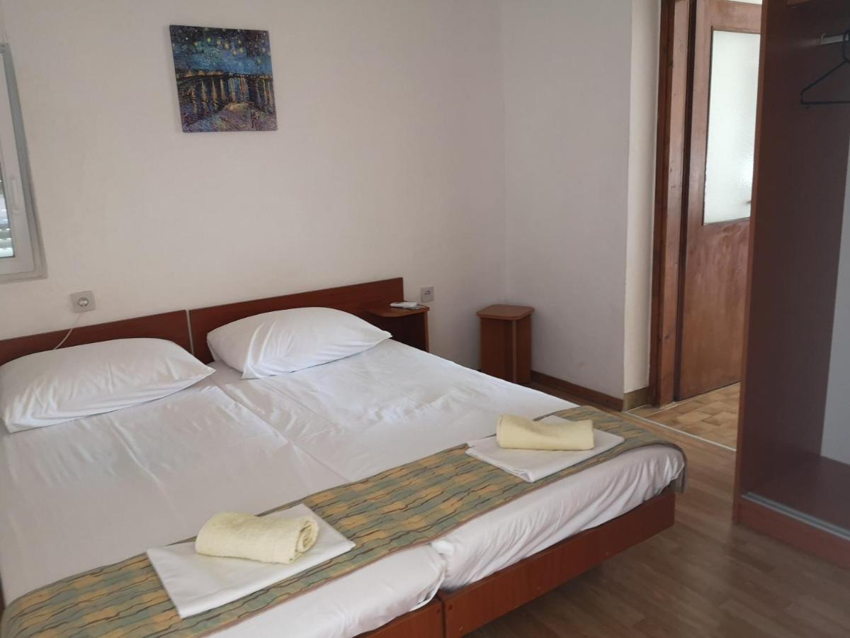 Bellavista Bed And Breakfast Pag Town Buitenkant foto