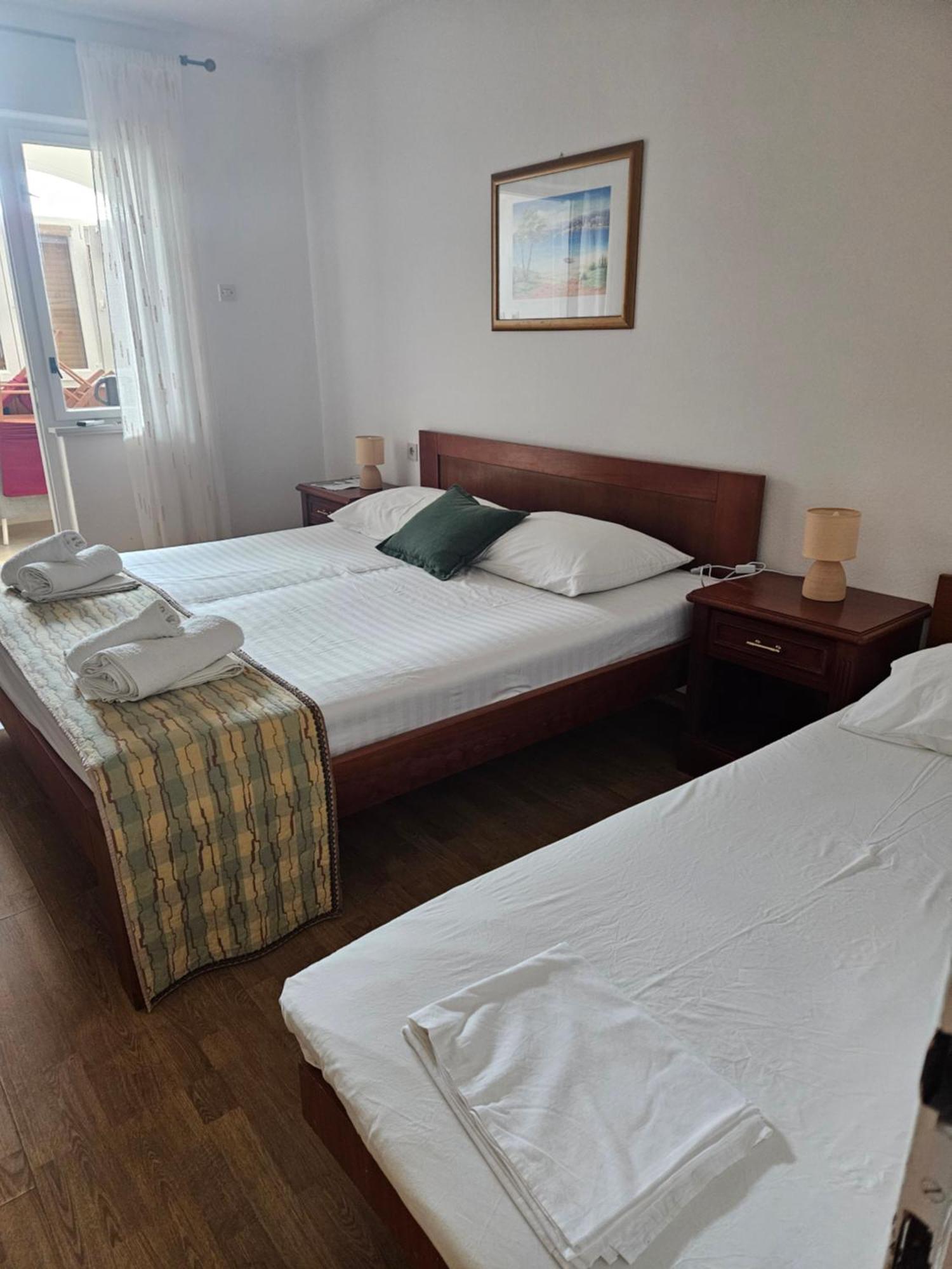 Bellavista Bed And Breakfast Pag Town Buitenkant foto